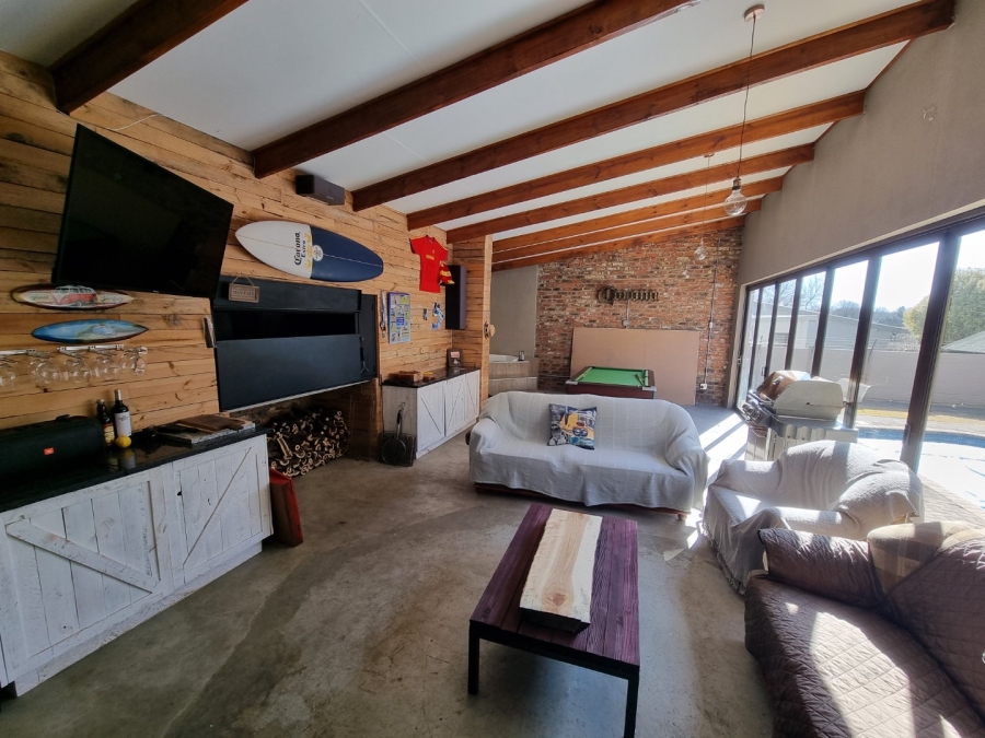 To Let 4 Bedroom Property for Rent in Panorama Free State
